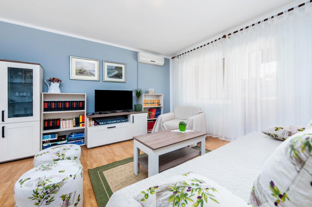 Apartman Oly Rovinj Extérieur photo