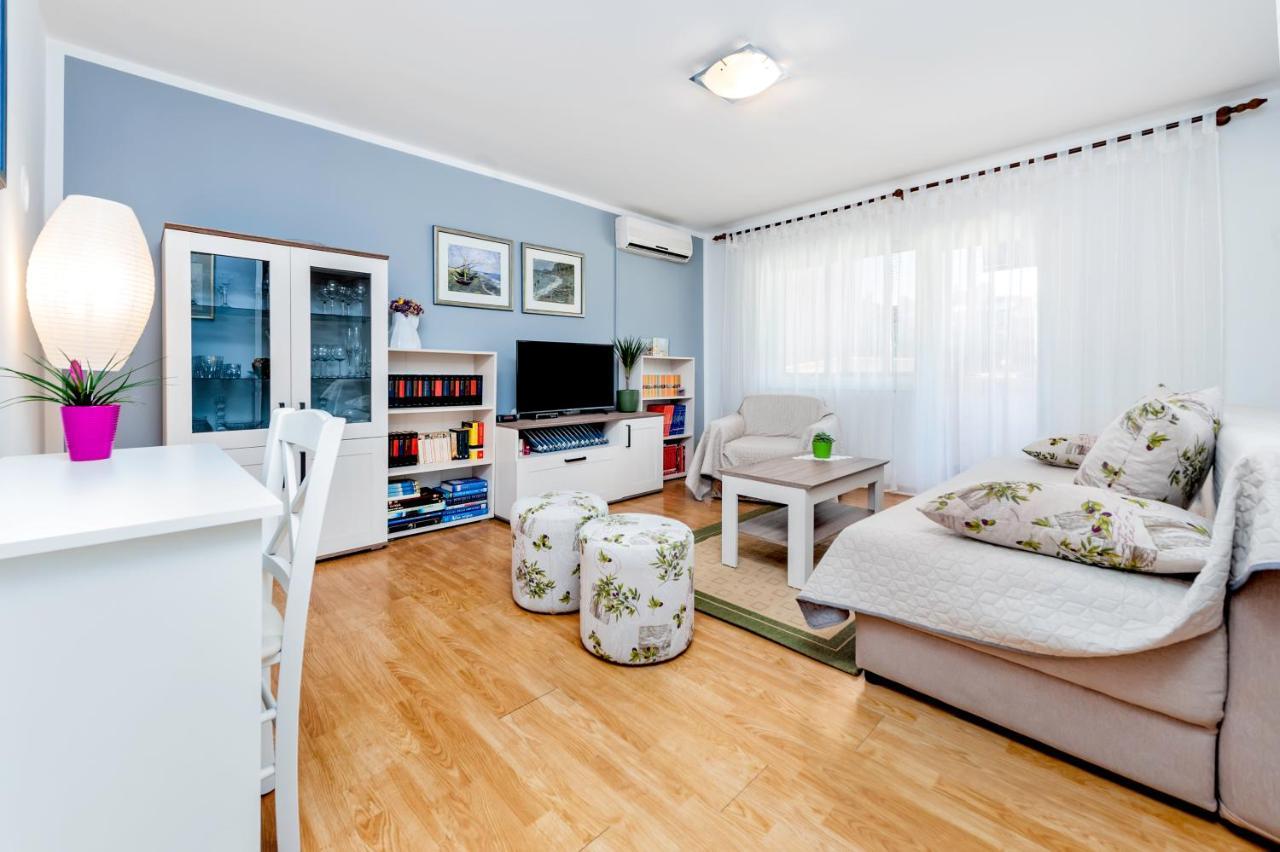 Apartman Oly Rovinj Extérieur photo
