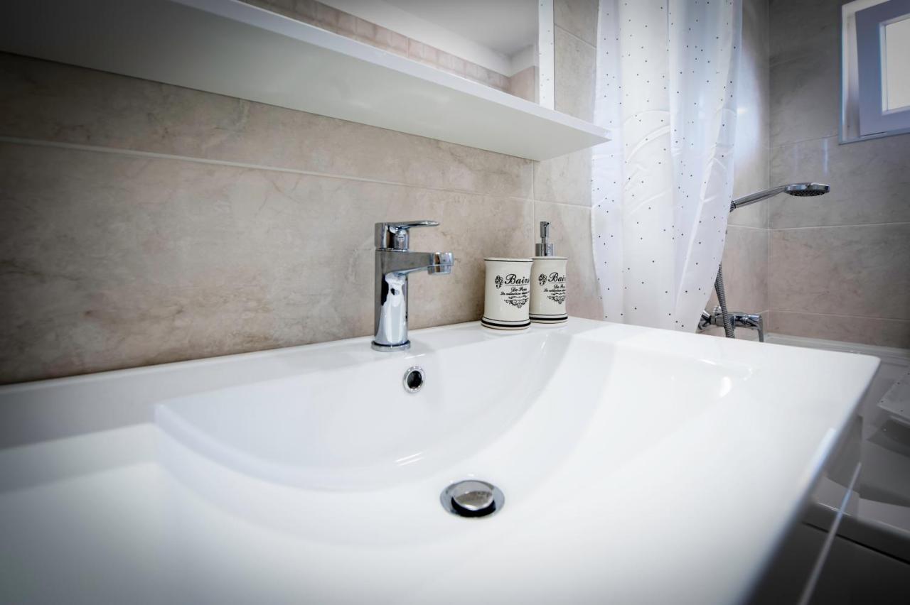 Apartman Oly Rovinj Extérieur photo